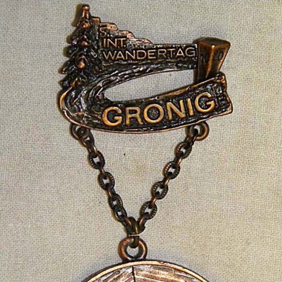 Vintage Brooch from Gronig, Saarland, Germany. - Picture 2 of 4